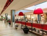 Imoon trasforma la galleria del Centro Commerciale Mirabello con il led