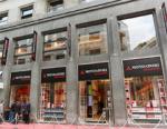 Mondadori Megastore apre in via San Pietro All'Orto a Milano.