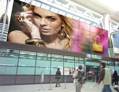 Pasolini e Samsung partner per la comunicazione instore paolini-samsung